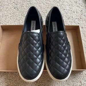 Brand new Steve Madden size 7 shoes